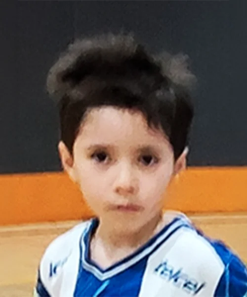 MARIO MANZUR DELANTERO